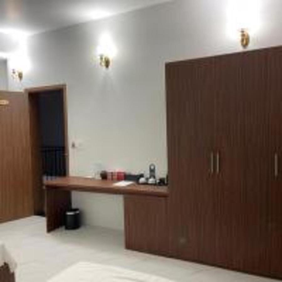 Duc Luu Quang Hotel Binh Thuan Tuy Phong Εξωτερικό φωτογραφία